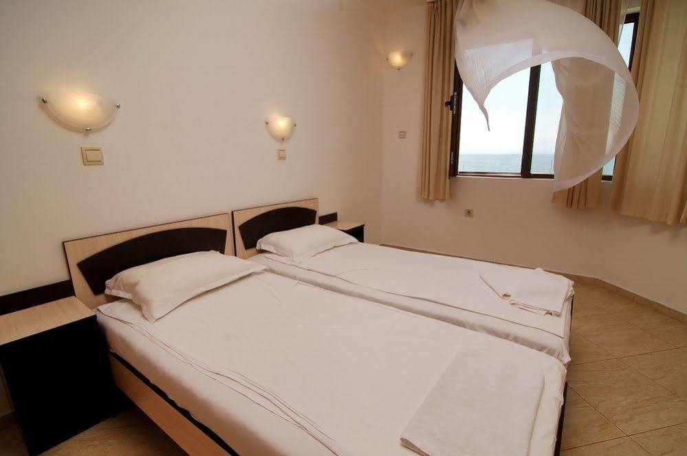 Diamond Apartments 圣弗拉斯 外观 照片
